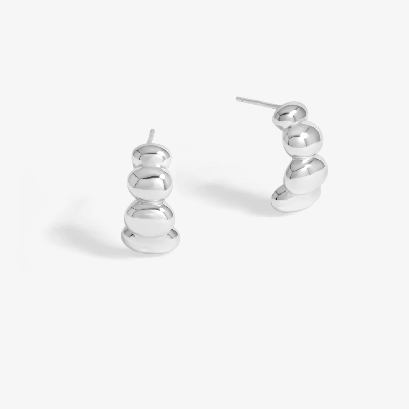 Image of Simply Silver Sterling Silver 925 Graduated Pebble Studs Silver female One Size