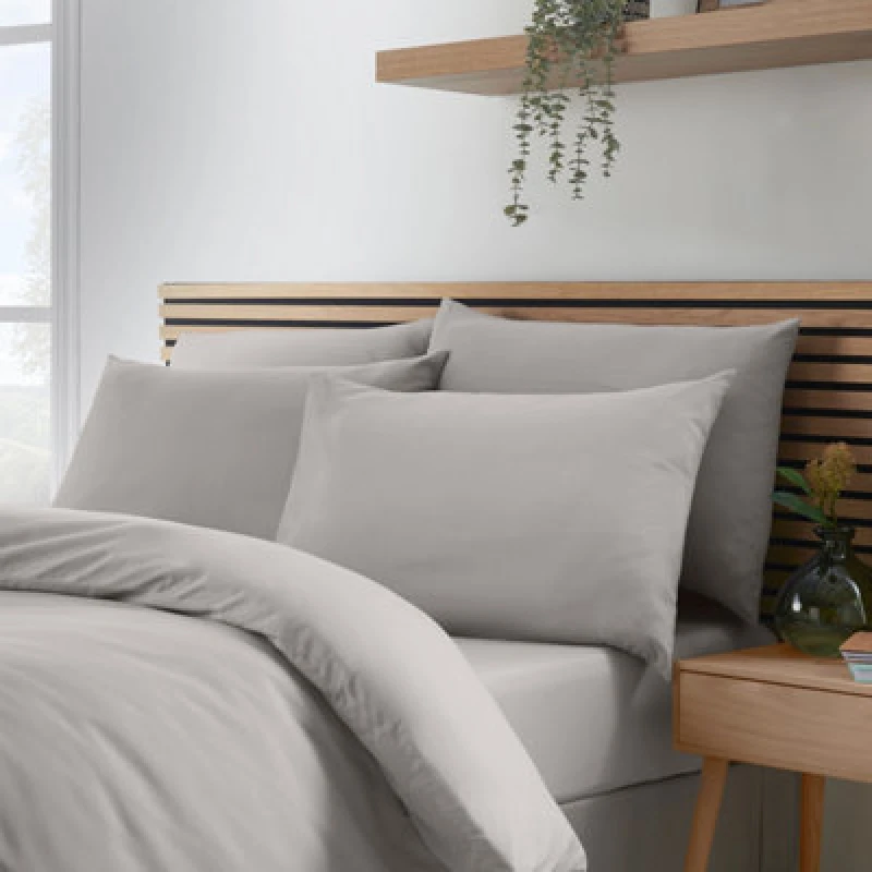 Image of Catherine Lansfield Catherine Lansfield 'So Soft Easy Iron' Standard Pillowcase Pack of 4 in Grey Size: Standard Pillow Case Grey Standard Pillow Ca