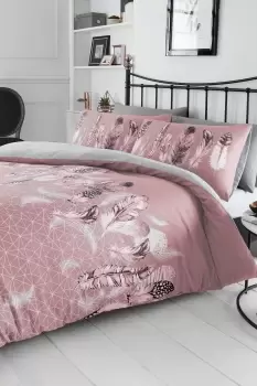 Image of Feathers Reversible Duvet Set - Size: Double - Pink - Print