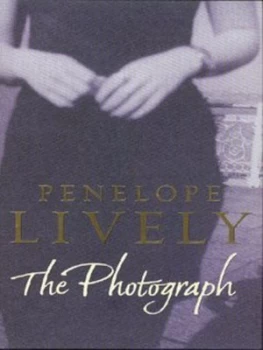Image of The Photograph by Penelope Lively Hardback