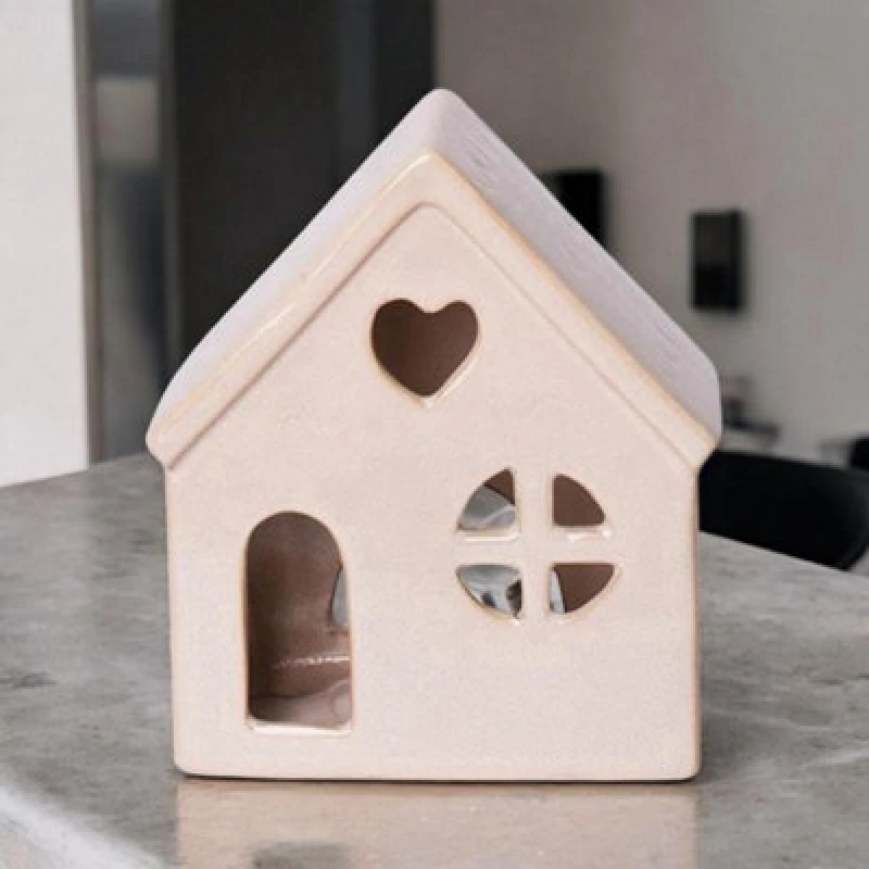 Image of MSL 17cm Cream Ceramic House Tealight Holder 661