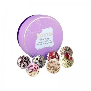 image of Bomb Cosmetics Floral Fantasy Creamer Bath Bomb Set