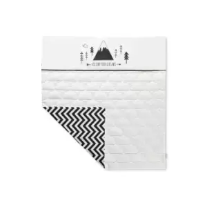 Image of Ickle Bubba Cot Bed Quilt Mono Mountains