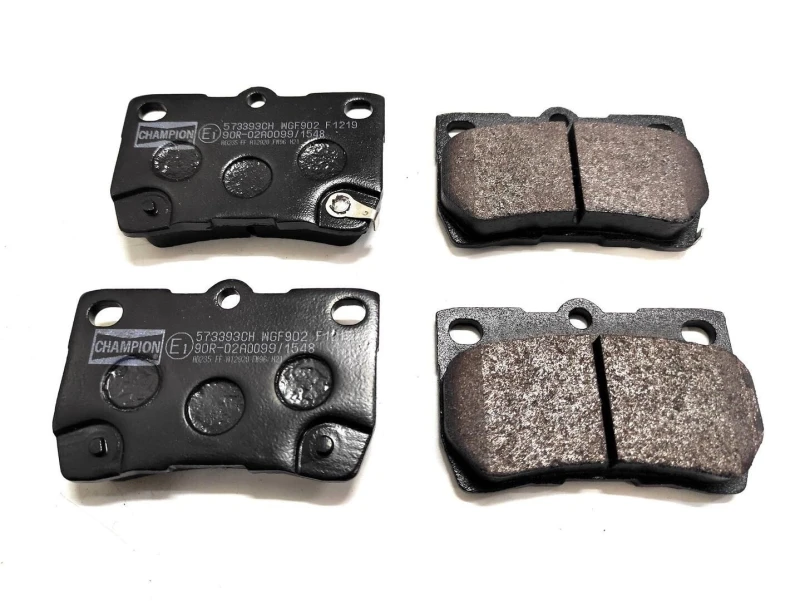 Image of Brake pad set CHAMPION 573393CH