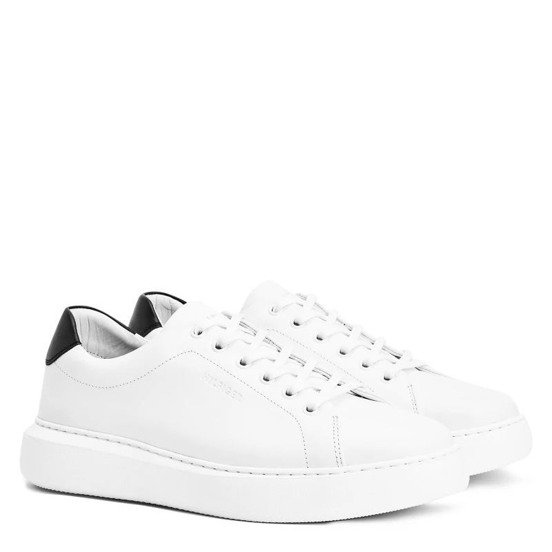 Image of Tommy Hilfiger Peak Lift Low Trainers - White White 7