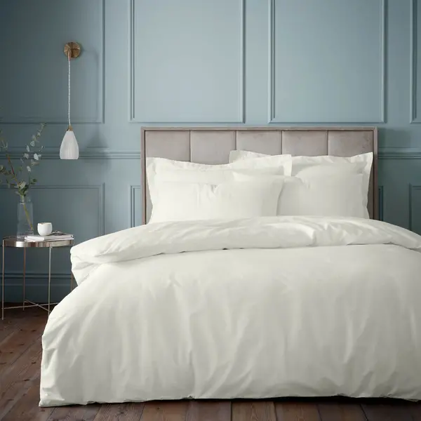 Image of BIANCA Plain Dye 100% Egyptian Cotton 180 Thread Count Duvet Cover and Pillowcase Set, Cream, Super King - Bianca BD/57496/R/SKQS/CR