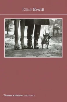 Image of Elliott Erwitt by Elliott Erwitt Paperback