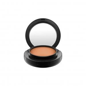 Image of MAC Studio Tech Foundation Nw43