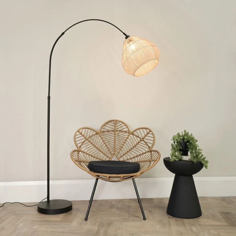 Image of ValueLights Louis Black Arched Curved Floor Lamp with Rattan Teardrop Lamp Shade & LED Bulb Natural
