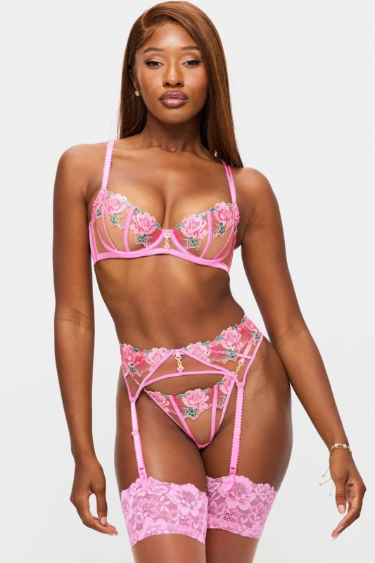 Image of Ann Summers Womens Caged Rose Non Padded Balcony Bra in Pale Pink Size: 34C Pale Pink Female 34C