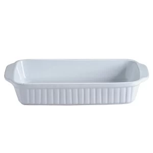 image of Mason Cash Classic Collection 30cm Rectangular Baking Dish - White