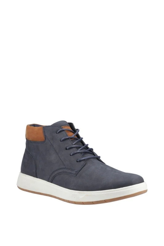 Image of Hush Puppies Mens Bronko Chukka Boot in Navy Size: 7 Navy Male 7