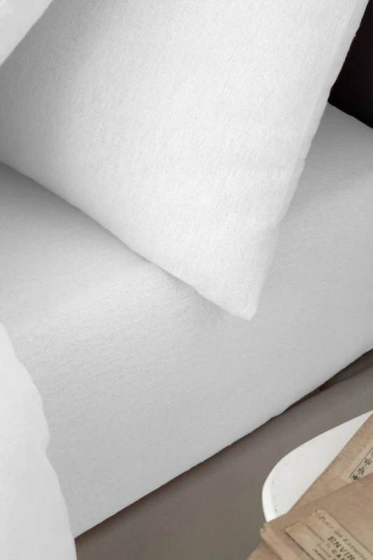 Image of Catherine Lansfield 'Brushed Cotton' Extra Deep Fitted Sheet in White Size: Single White Unisex Single
