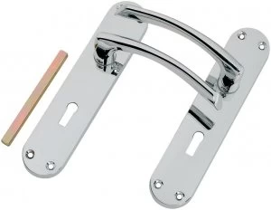 image of Wickes Dante Locking Door Handle - Polished Chrome 1 Pair