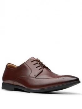 Image of Clarks Bampton Wing Shoe - Brown