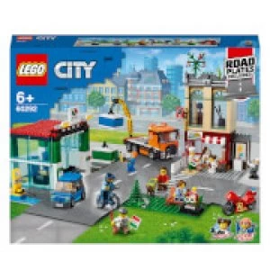 image of LEGO My City: Town Center (60292)