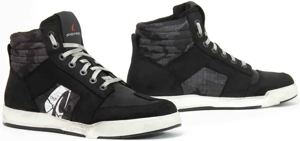 Image of Forma Ground Dry Black Camouflage Sneaker 46