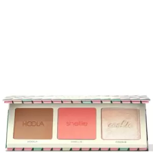 image of benefit Cheery Cheeks Hoola Bronzer, Blusher and Highlighter Palette