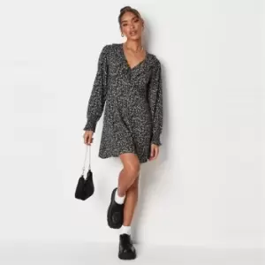 image of Missguided Ruffle Wrap Dress Ls Ditsy - Black