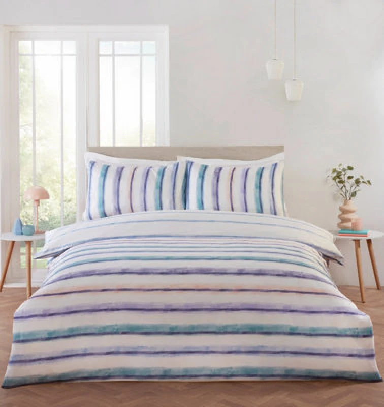 Image of Rapport Home Horizon Stripped Polyester Reversible Duvet Cover Set with Pillowcase Size: Double Multicolor Unisex Double