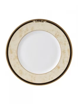 Image of Wedgwood Cornucopia dinner plate