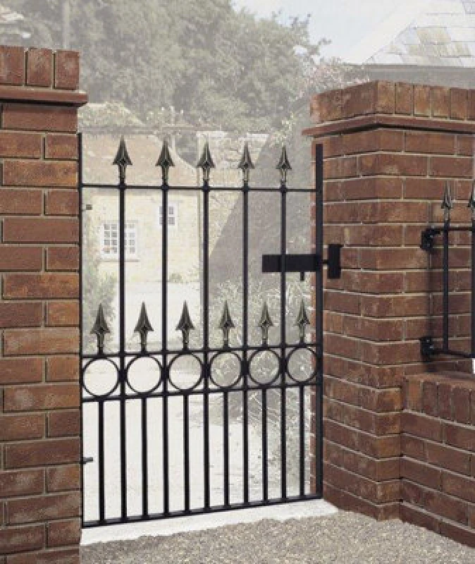 Image of Cannock Gates Balmoral Premium Range Spear Top Single Gate - Solid Steel - Fits Gap Of 914mm X 1168mm High - Primed