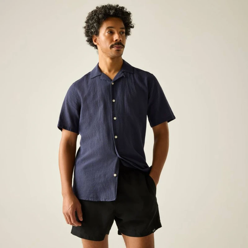 Image of Regatta Mens Mawson Quick Drying Swim Short II in Black Size: Large Black Male L