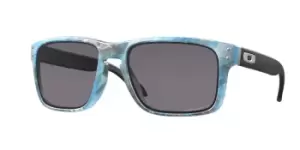 image of Oakley Sunglasses OO9102 HOLBROOK Polarized 9102V8