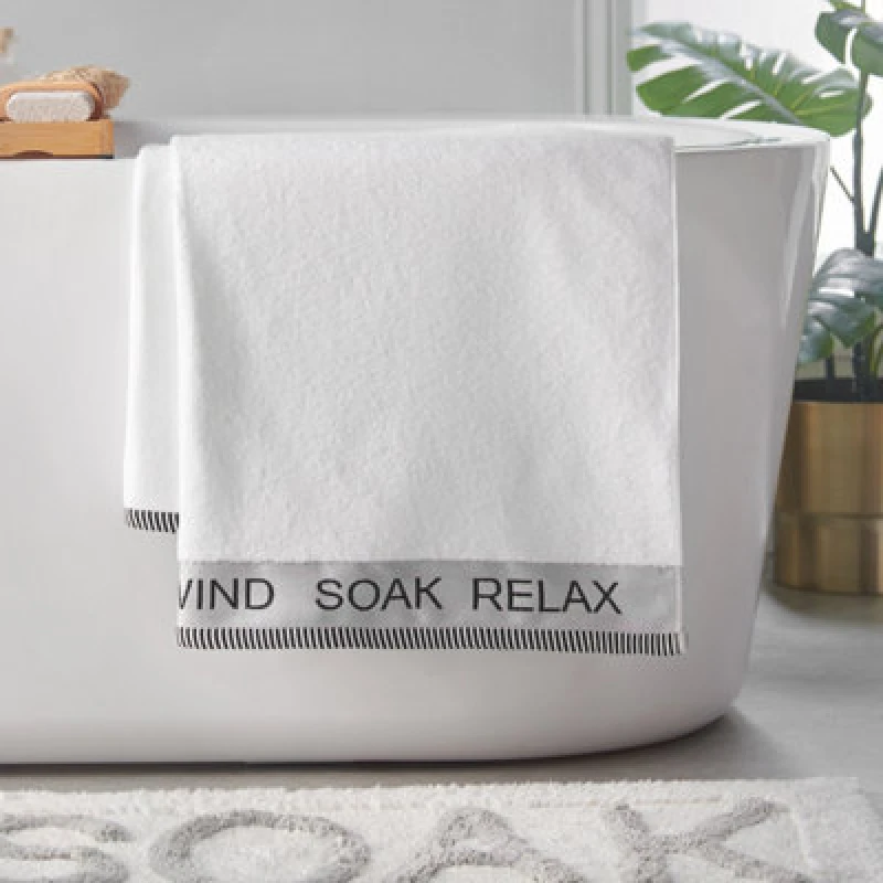 Image of Catherine Lansfield Relax And Unwind Bath Sheet White