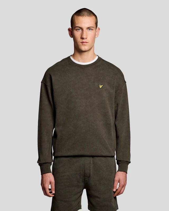 Image of Lyle & Scott Mens Heavy Wash Cotton Sweatshirt in Black