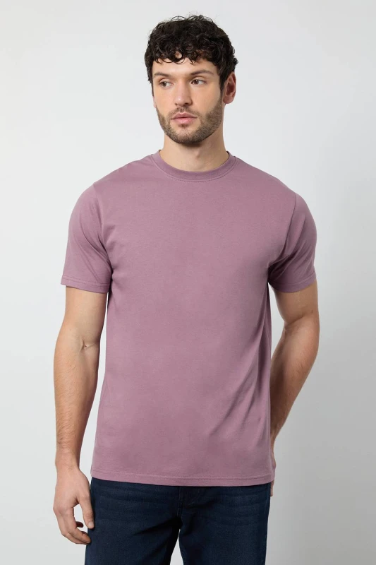 Image of Burton Burton Men Dark Pink Plain Crew Neck T-Shirt Size: Small Dark Pink S Male 5045773256884