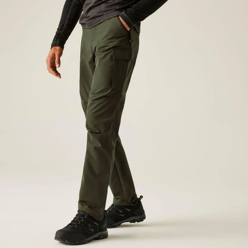 Image of Regatta Regatta Men Questra Durable Water-Repellent Cargo Trousers in Green Size: 33R Green 33R Male 5063019764092