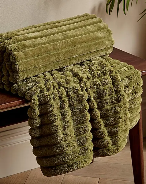 Image of Cosy Ribbed Throw Olive 130X170 MN30705