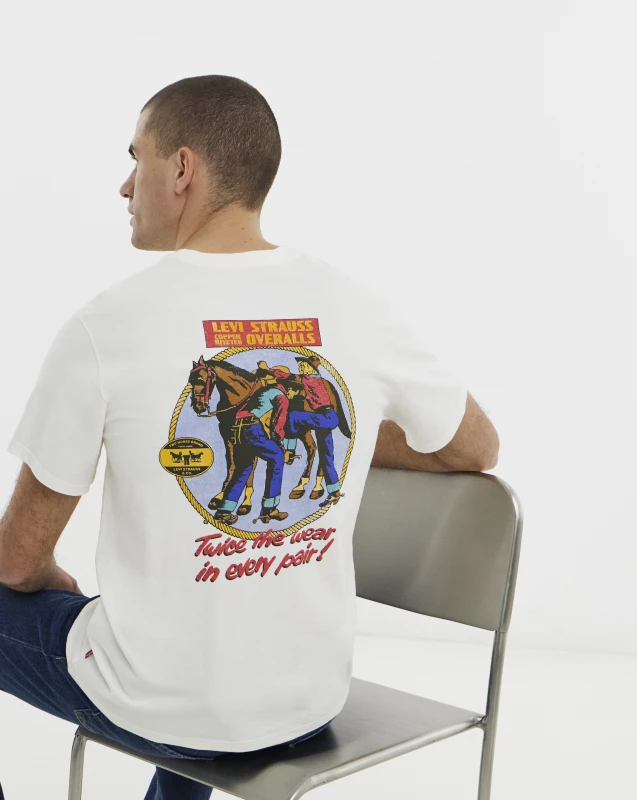 Image of Levis Levis Back Graphic Relaxed Fit T-Shirt Ecru - Levis - Size: M Ecru Male M LE33602