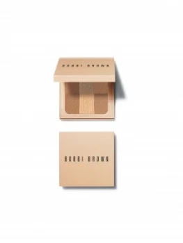 Image of Bobbi Brown Nude Finish Illuminating Powder Golden