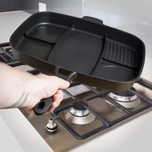 image of Lazy Man Frying Pan in Black Aluminium