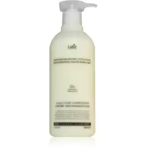 image of La'dor Moisture Balancing moisturising conditioner for dry and damaged hair 530ml