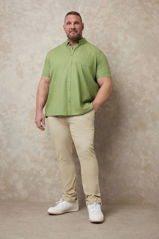 Image of BadRhino BadRhino Men Short Sleeve Oxford Shirt in Light Green Size: 2X-large Light Green XXL Male 5063111957293