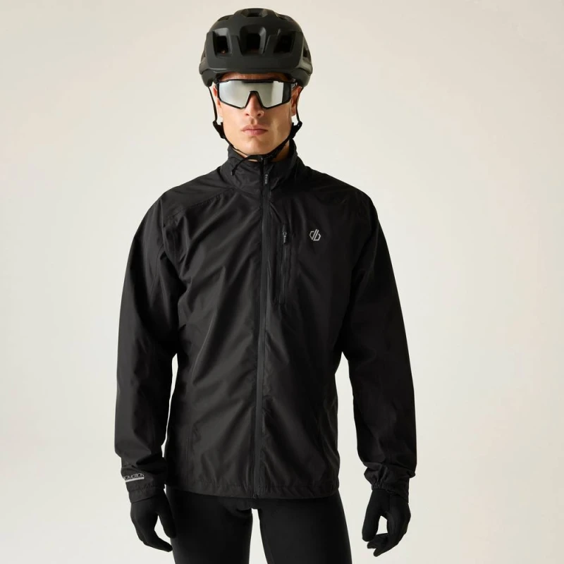 Image of Dare 2b Mens Tor Cycling Waterproof Jacket in Jet Black Size: XL Jet Black Male XL