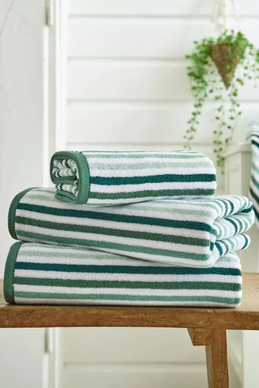 Image of Deyongs Bliss Linear Stripe 550gsm 100% Cotton Bathroom Towels in Green Green Unisex