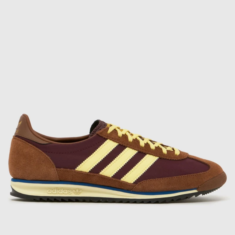 Image of adidas Originals Sl72 Shoes Maroon/Brown female 7 (40.7)
