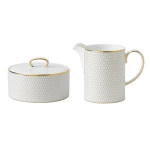 Image of Wedgwood Arris covered sugar and cream gift boxed Red