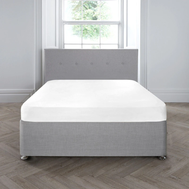Image of Appletree Pure Cotton 200 Thread Plain Dye Fitted Bed Sheet - White White Single