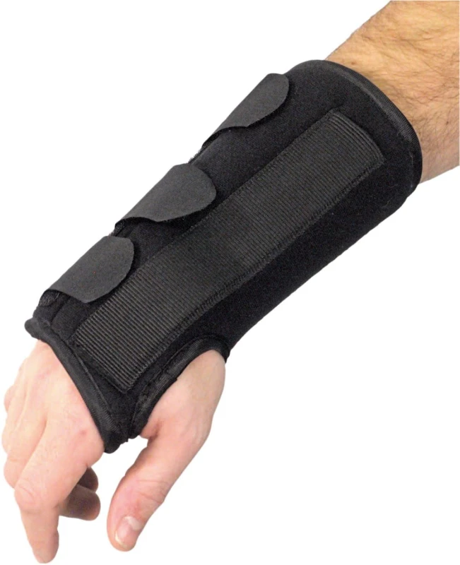 Image of Aidapt Wrist Brace Right Hand Medium Black