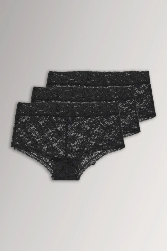 Image of Yours Womens 3 Pack Lace Mid Rise Shorts in Black Size: 30-32 Black Female 30-32