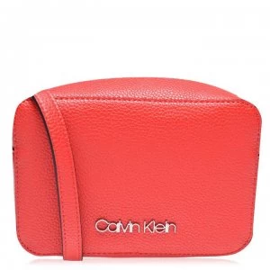 Image of Calvin Klein Must Camera Bag - Process Red XA8