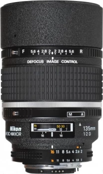 AF DC 135mm f/2D Lens