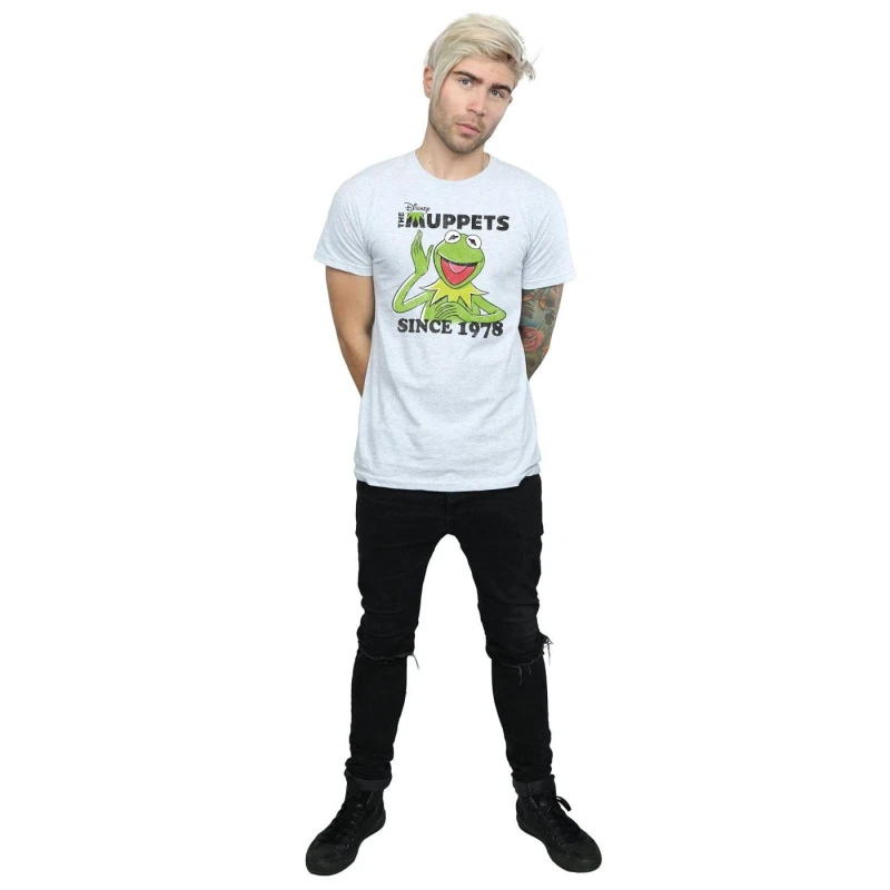 Image of Disney Men The Muppets Kermit Since 1978 T-Shirt in Grey Size: Small Grey S Male 5057245302074