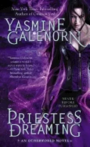Image of priestess dreaming