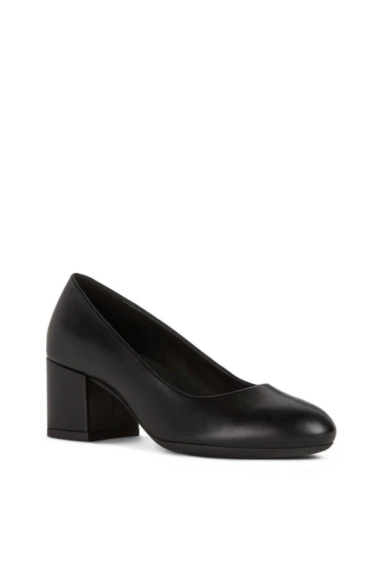 Image of Geox Womens D ELEANA A SHOES in Black Size: 7.5 Black Female 7.5